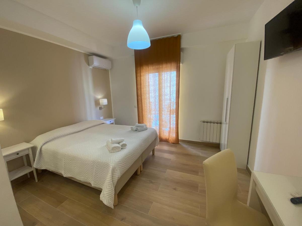 B&B Casa Al Vicolo 2 Taormina Eksteriør billede